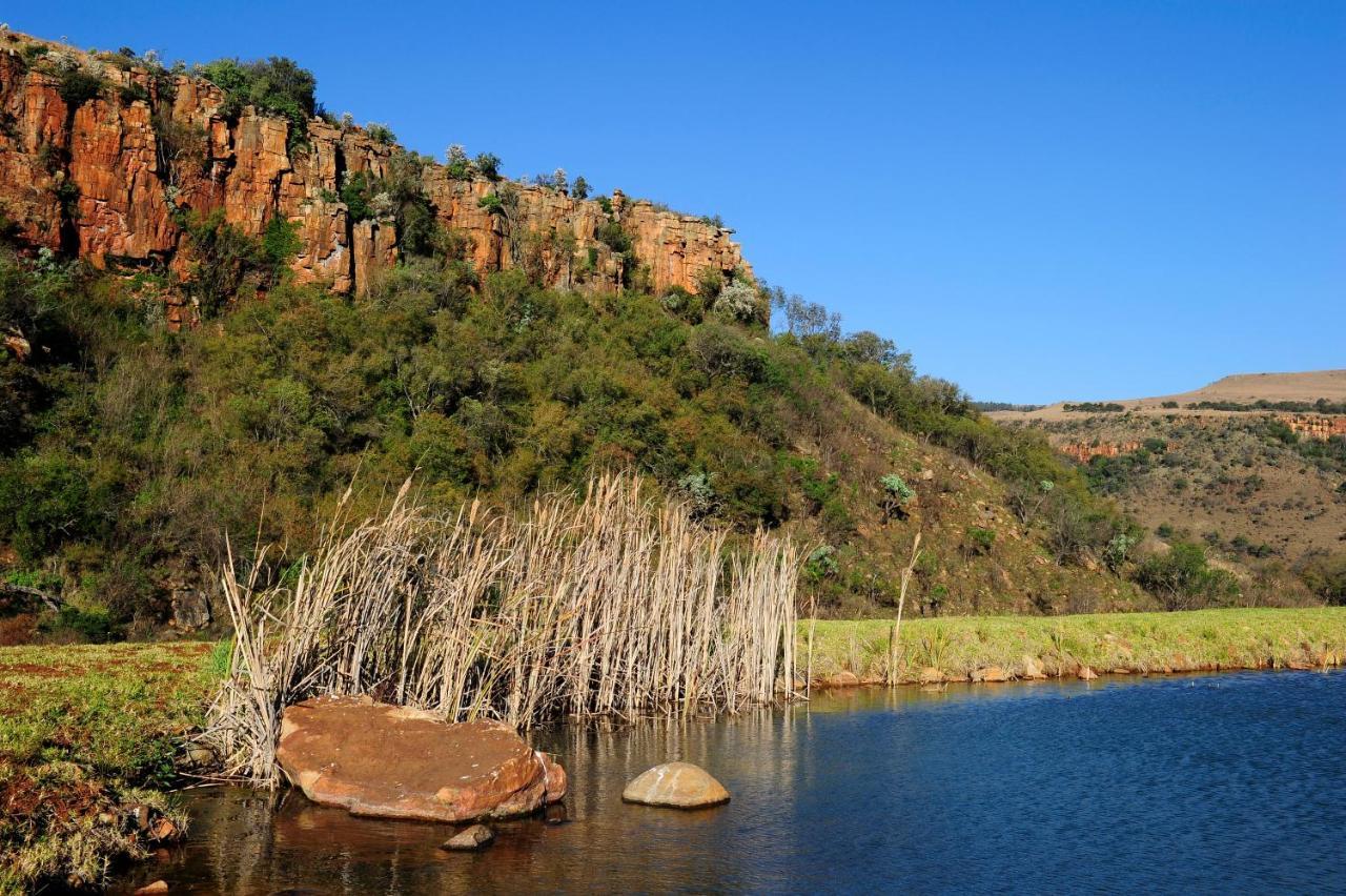 Komati Gorge Lodge, R 36 Halfway Between Carolina And Machadodorp Екстериор снимка